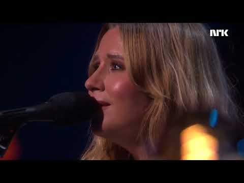 Ingebjørg Bratland & Odd Nordstoga - Heimlandsong (Live på NRK Lindmo)