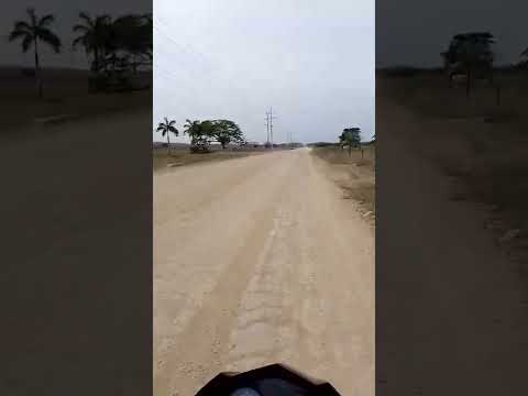 trocha que dirige hacia LOMAS DE MATUNILLA LETICIA RECREO PUERTO BADEL ROCHA ENTRO OTRAS CONUNIDADES