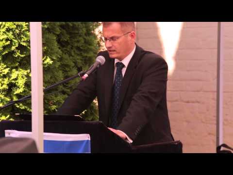 Dr. Galik Gábor emlékező beszéde, a váci zsidó temetőben