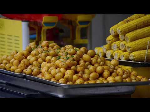 Chinese Street Food | Chengdu Spicy Golden Baby Potatoes 四川小吃麻辣小土豆