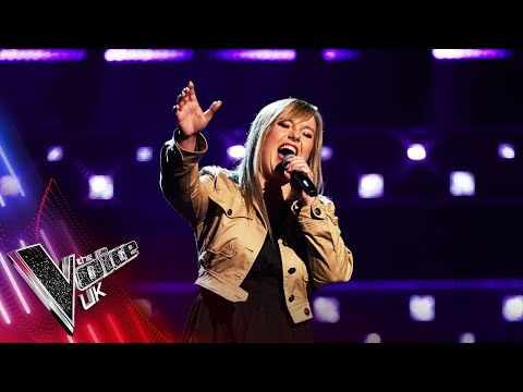 Amanda Lepusinska’s 'Castles' | Blind Auditions | The Voice UK 2022