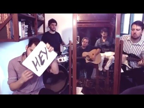 Banda Tereza - Nos Deixem Em Paz (Lyric Video)