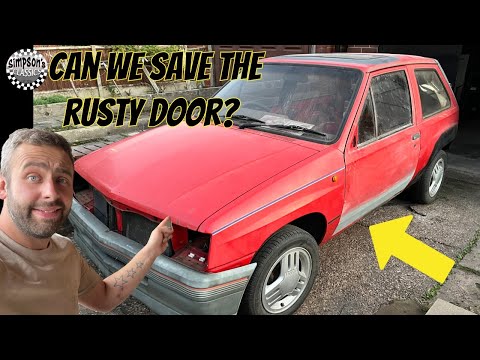 CAN WE SAVE THE RUSTY DOOR? Vauxhall Nova Restoration