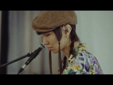 Polygonia, Simon Popp – Compound Eyes (Live Video) [Squama]