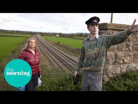 Josie 遇上爆紅的火車迷明星 Francis Bourgeois | This Morning (Josie Meets The Viral Trainspotting Star Francis Bourgeois | This Morning)