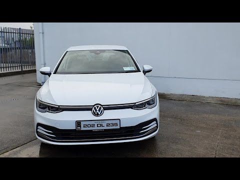 202DL235 - 2020 Volkswagen Golf Style S 2.0 TDI M6F 115HP 5DR 32,995