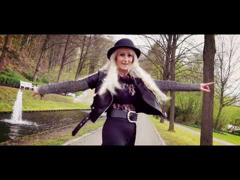 Elvira Fischer - Spiel nicht mit dem Feuer offizielles Musikvideo