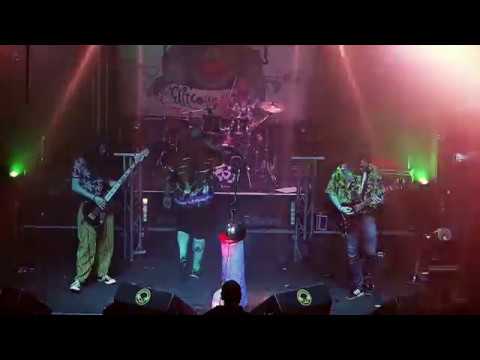 CLITCOMMANDER-JAY&SILENT BOB (LIVE)