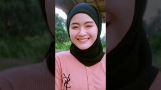 Download lagu Senyum manis #hijabstyle #cantik #tiktok #fyp #shorts mp3 Download lagu Senyum manis #hijabstyle #cantik #tiktok #fyp #shorts mp3