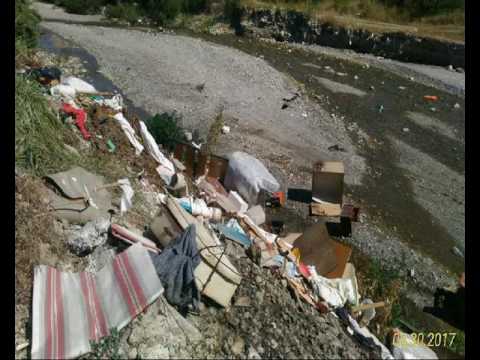 Locri: il sindaco insegue e denuncia un mezzo carico di rifiuti | IL VIDEO