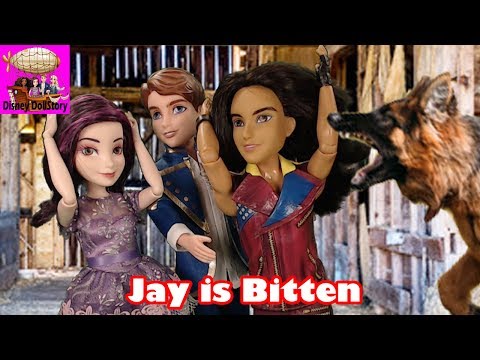 Jay is Bitten - Part 6 - Whodunnit Island Mystery Descendants Disney