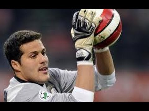 Defesa espetacular de Julio César pelo QPR contra Chelsea