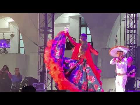 Ana Barbara homenaje a Juan Gabriel