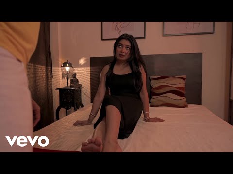 ELMECK FILMS - Meree Seedhee-Saadee Duniya Mein