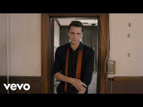 Video thumbnail for Devil In My Ear