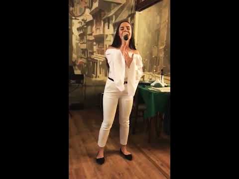 Andrada Oros - Îmi cânt iubirea (LIVE - COVER BAMBI)