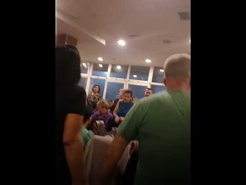 PIKETOVI AHBABI-Volim  puscenice,Evo lole zivi kao momak,Malo traktor malo sljivovica,Adidas dimije