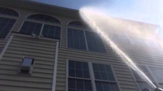 preview picture of video 'Low Pressure House Wash demo Pasadena MD 21122'