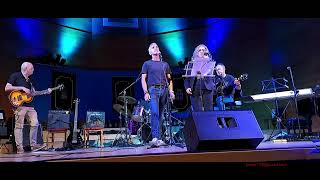 QUE ESTÁ PASANDO M Clan