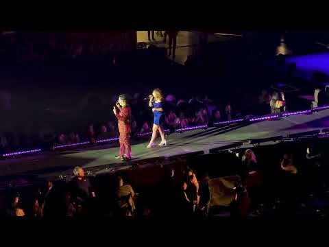 Win Vang Souvin WinVang Khamchaifue | Penniie Xiong @ Hmong Nouveau singing Hmoov Zoo Tau Ntsib Koj