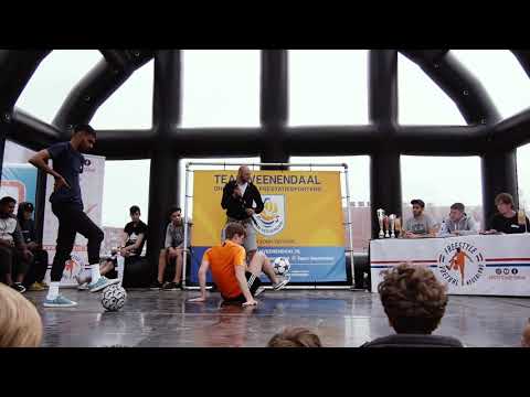 Semi Final: Logan vs Jesse Marlet - International Freestyle Football Tournament Veenendaal