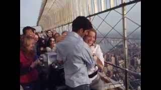 Marriage proposal at the top of the empire state building New York הצעת נישואין בניו יורק