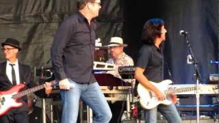 Huey Lewis & The News - I Want A New Drug/Smallworld live in Ottawa - July 10, 2011