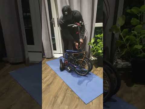 Dahon Eezz folding bike: How to unfold and fold