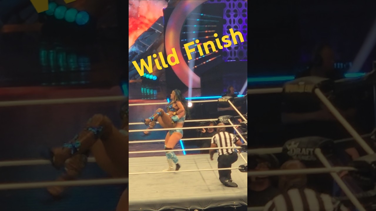 Mercedes Mone gets the pin on Kris Statlander at AEW WORLDS END. Wild finish #wrestling #aew #like
