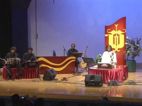 Victor Rathnayake...(පොඩි කුමාරිහාමියේ  එපා වලව්වට යන්න නියර පිට )Podi kumarihamiye(Live)