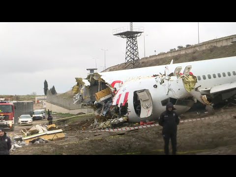 Mindestens drei Tote bei Flugzeugunglück in der Türkei | AFP