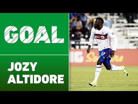 GOAL: Jozy Altidore stuns with the equalizer