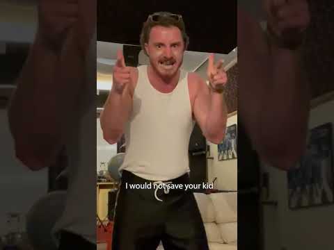 Video thumbnail for Hey, I don’t work here