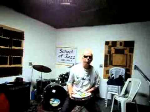 Guilherme Franco e os primeiros passos no pandeiro