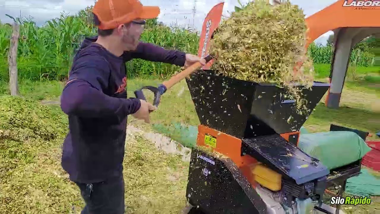 MÁQUINA DE ENSACAR SILAGEM, SILO RÁPIDO LABOREMUS.