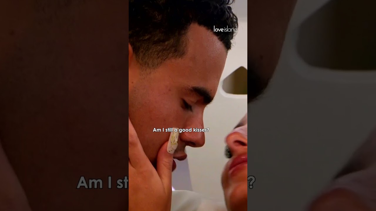 Toni and Harrison's first kiss outside of a challenge 💋 | Love Island 2025