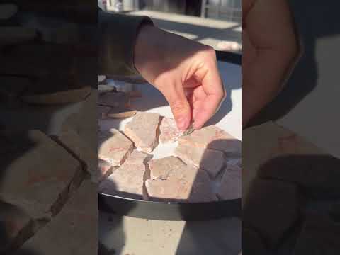 Easy DIY Mosaic Table! 🤯 #DixiebellePartner #Crafts #DIYprojects #diytable