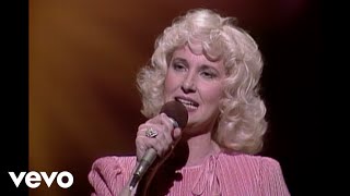 Tammy Wynette - Cowboys Don&#39;t Shoot Straight Like They Used To (Live)