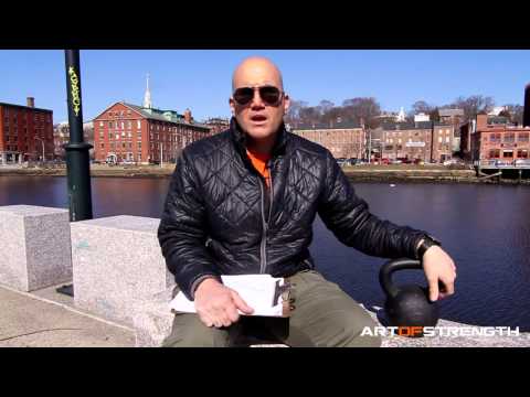 Art of Strength - Minute of Strength #304 - Kettlebell Training for Power and/or Size