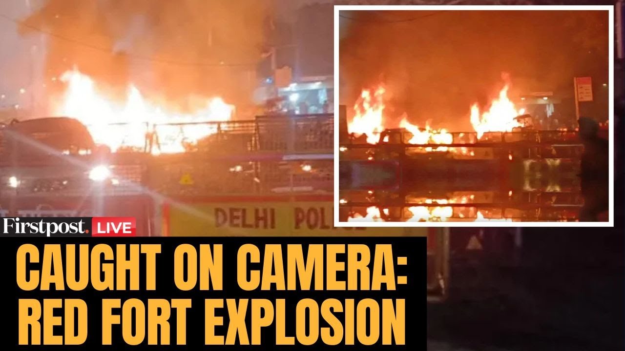 Delhi Blast LIVE: YouTuber Captures Moment of Red Fort Deadly Car Explosion in Delhi | N18G