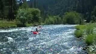 preview picture of video 'Kim + Jeff  Turn 40 Kayaking at the Trinity River Adventure Inn'