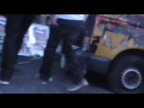 Taksim Cumhuriyet Meydanı'nda Gezi Parkı İzleri 07.06.2013 - Hamza Yetik