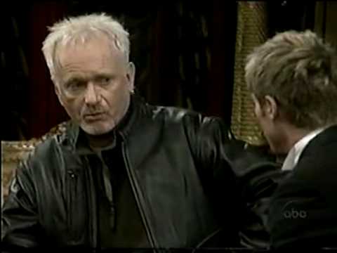 GH - Luke and Laura  2001/2002 - New Years Eve, Liz & Lucky's non-Wedding p.3