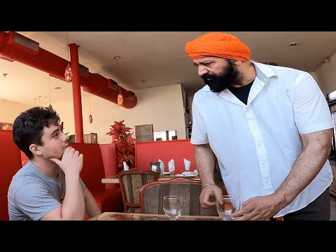 Hago un pedido en un restaurante indio en su idioma; el jefe se queda sorprendido