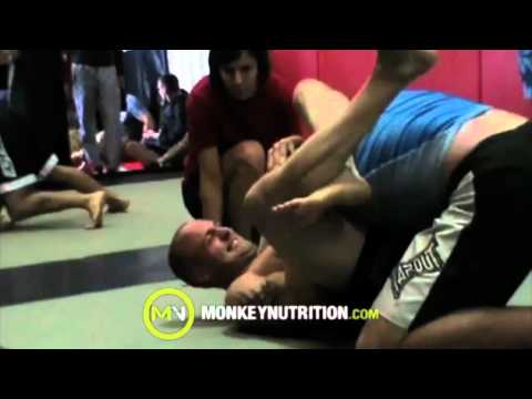 5) u80kgs Novice - Group B, Match 2 - Andy Lorne (The Labs) vs. Simon Seymour (Evolve)