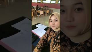 Download lagu guru ku cantik bangetttttttttttt #shorts #cantikbanget mp3 Download lagu guru ku cantik bangetttttttttttt #shorts #cantikbanget mp3