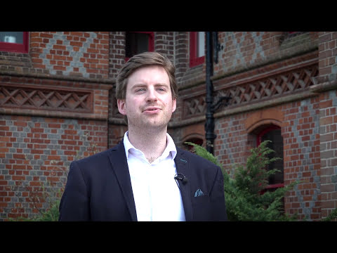 Shaping the rules of modern warfare play video