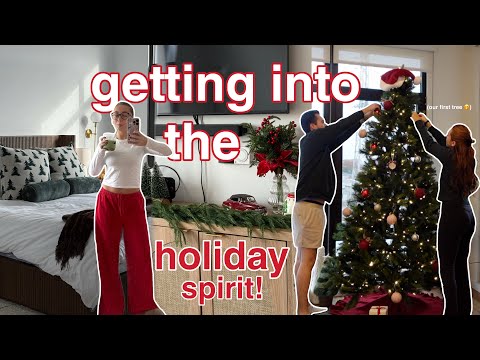 let’s get into the holiday spirit🎄❄️ (our 1st tree, decorating, + winter mood board) *bookmas day 1*