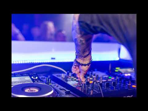 One Hour Mix By Sascha Braemer