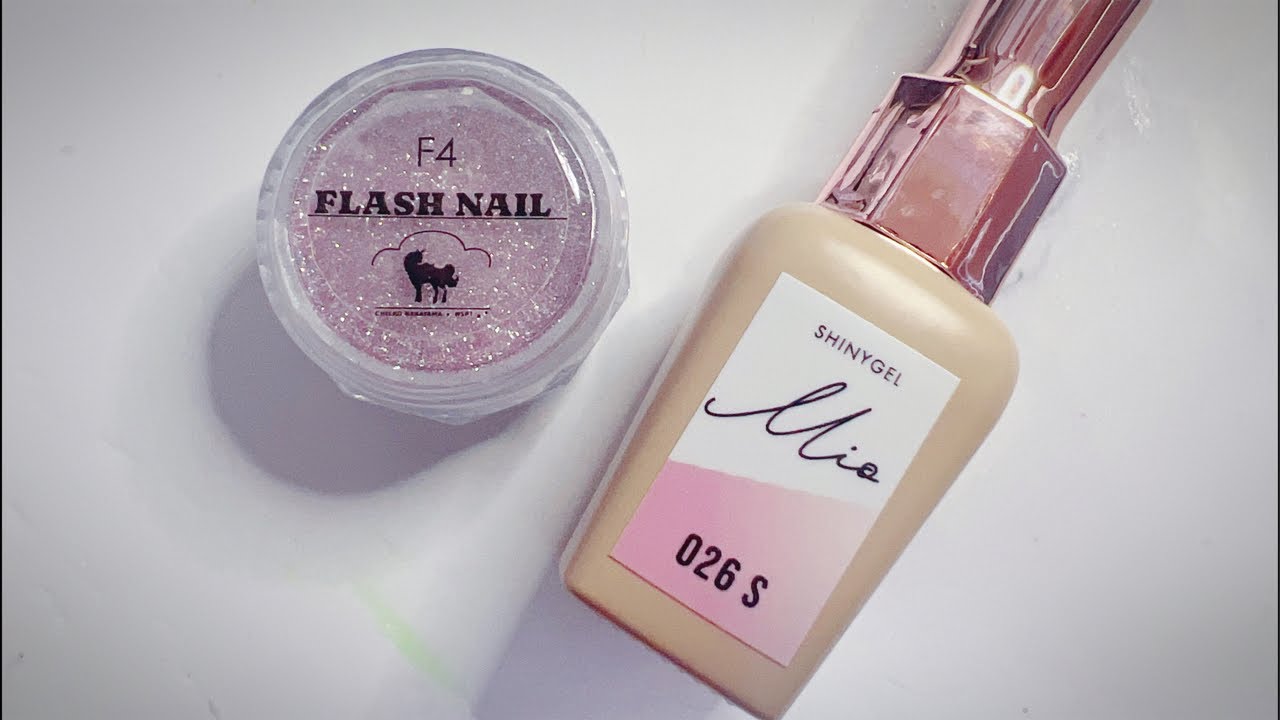 今日もこちらから配信！ピンクの雪ネイル♡